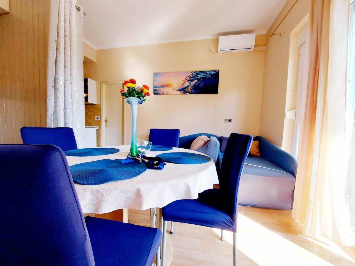 Apartments Adriatic Riviera ซริกเวนิซา ภายนอก รูปภาพ