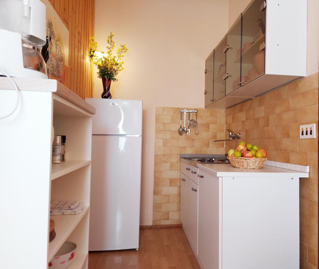 Apartments Adriatic Riviera ซริกเวนิซา ภายนอก รูปภาพ