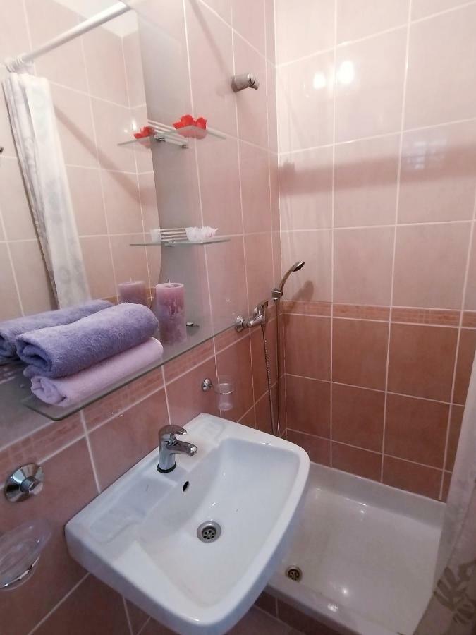 Apartments Adriatic Riviera ซริกเวนิซา ภายนอก รูปภาพ